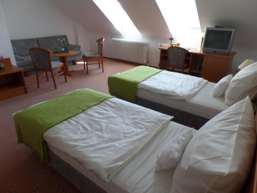 Hotel Tannenhof Baden-Baden Room photo